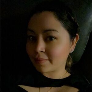 Meet your Posher, Jasmine